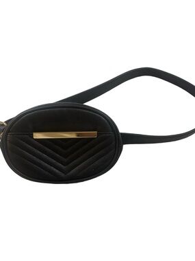 Classic Black Quilted Oval Crossbody Belt Bag